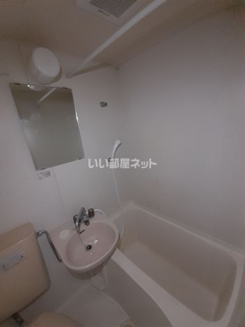 ＪＲ高崎線 行田駅 徒歩11分 2階建 築38年の風呂写真