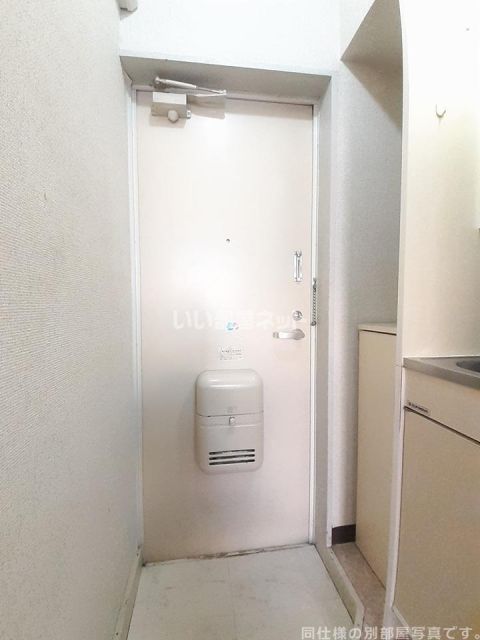 ＪＲ高崎線 行田駅 徒歩11分 2階建 築38年の玄関写真