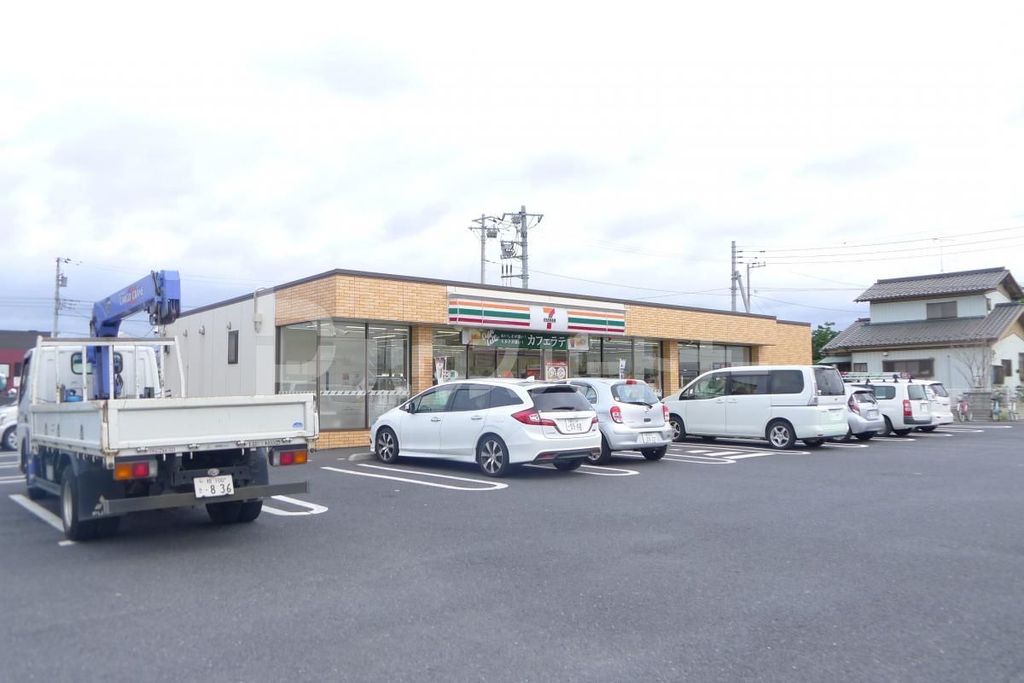 コンビニ　セブン-イレブン 流山南店（コンビニ）まで600m