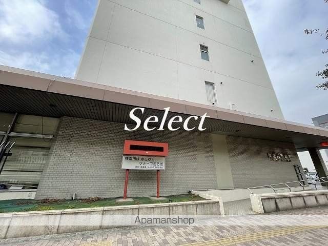 警察署・交番　神奈川警察署（警察署・交番）まで295m