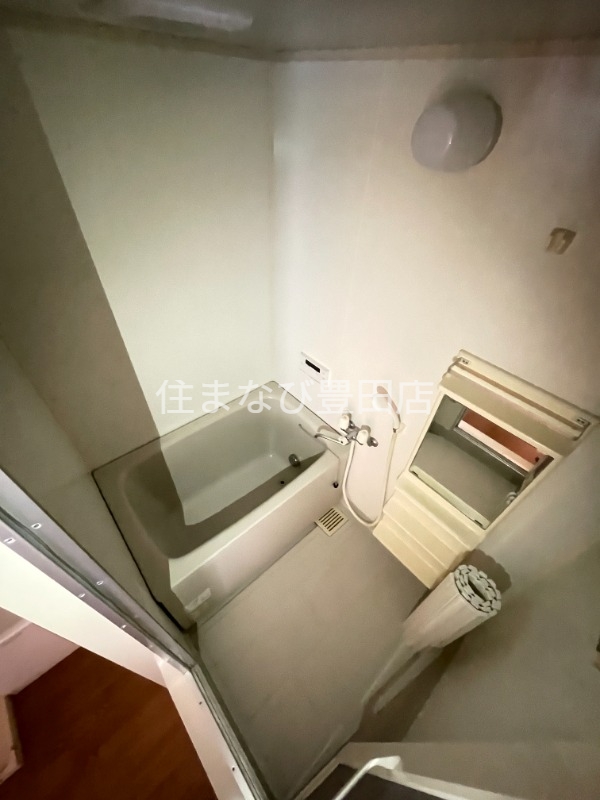 バス・シャワールーム　同型別部屋写真