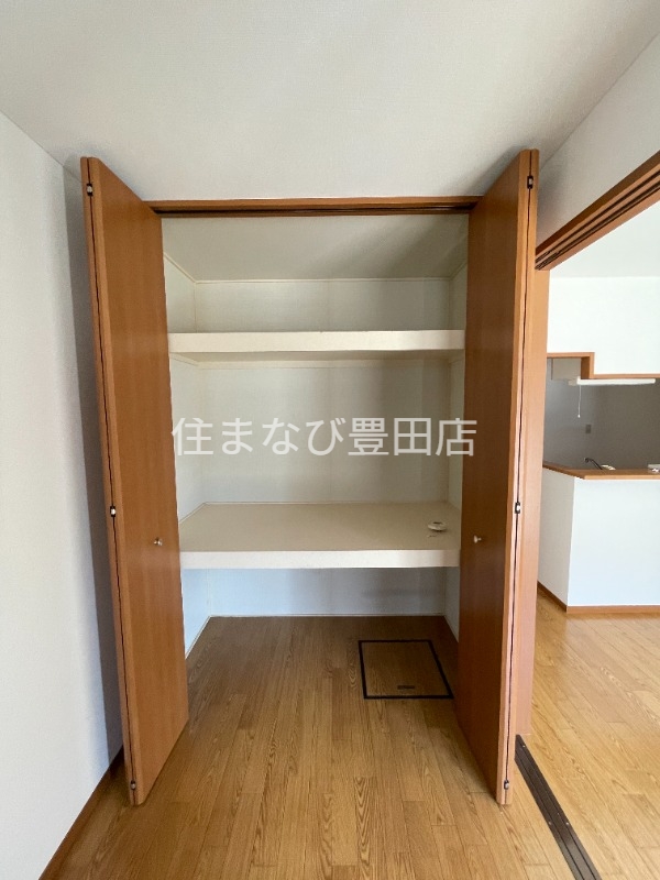 収納　同型別部屋写真