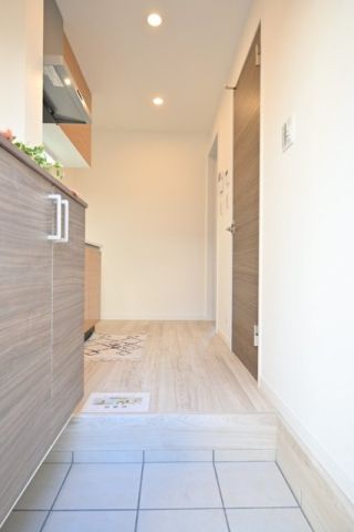 ソルナ西巣鴨の玄関写真