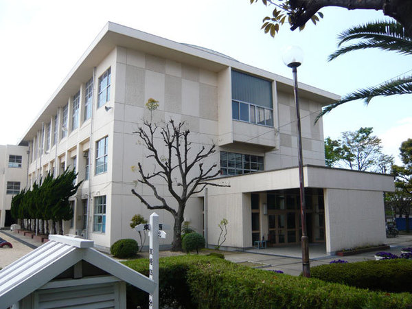 小学校　尼崎市立園田北小学校（小学校）まで695m