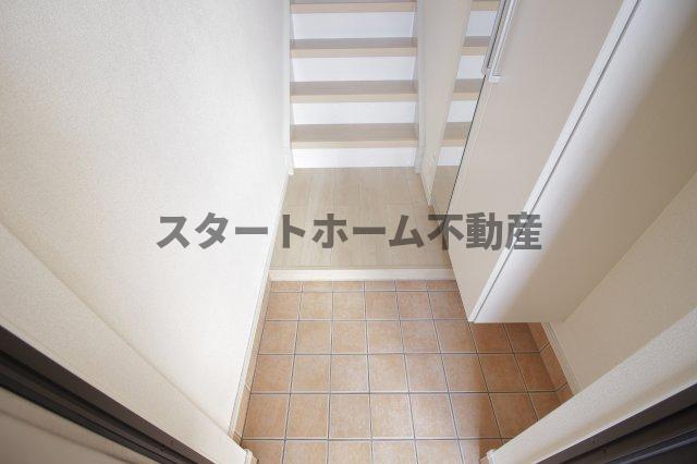 ＪＲ高徳線 吉成駅 徒歩27分 2階建 築11年の玄関写真