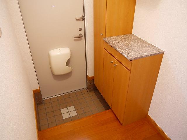 玄関　落ち着いた玄関です