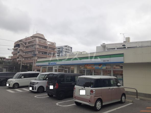 コンビニ　ファミリーマート宮城五丁目店（コンビニ）まで259m