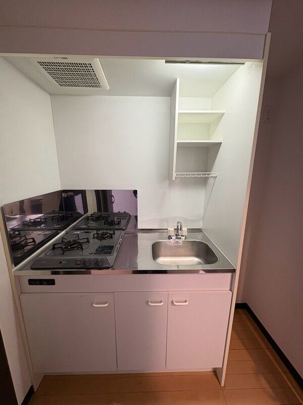 キッチン　※別部屋参考写真になります。