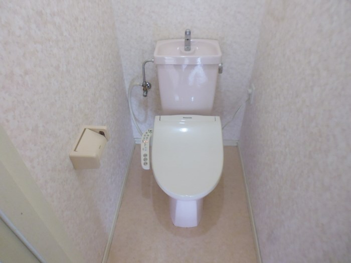メゾンクローバー A棟のトイレ写真