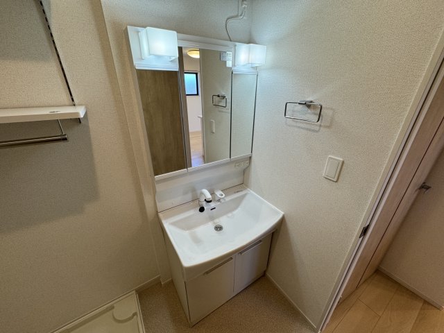 洗面設備　洗面洗髪化粧台