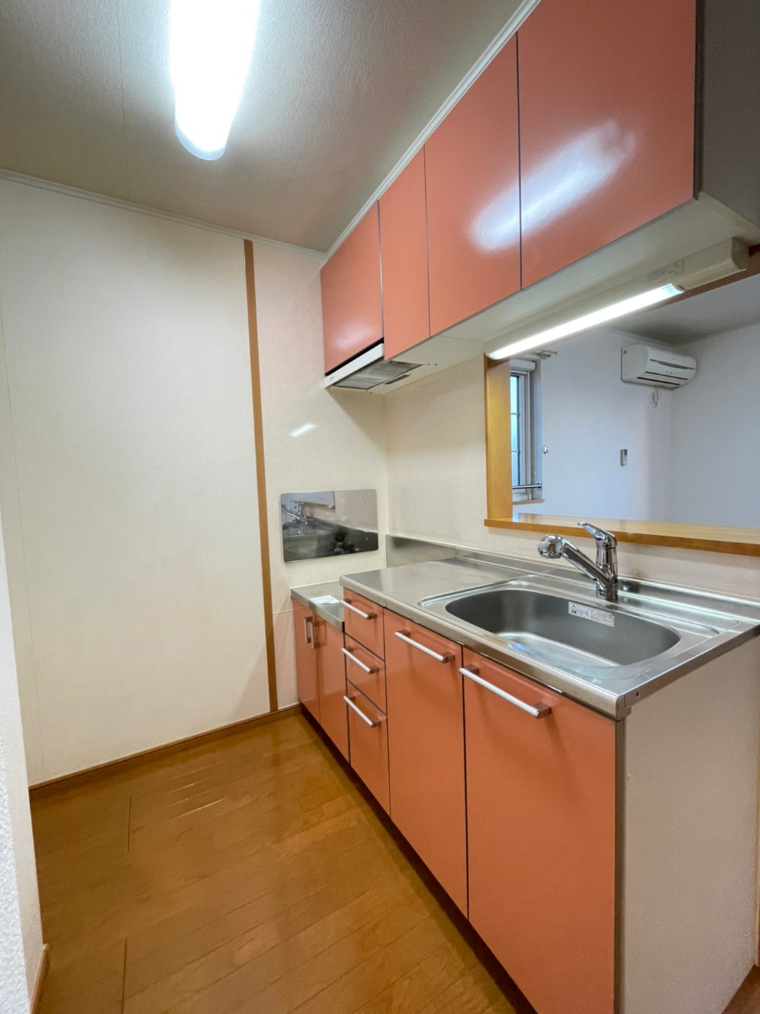 キッチン　同建物別号室
