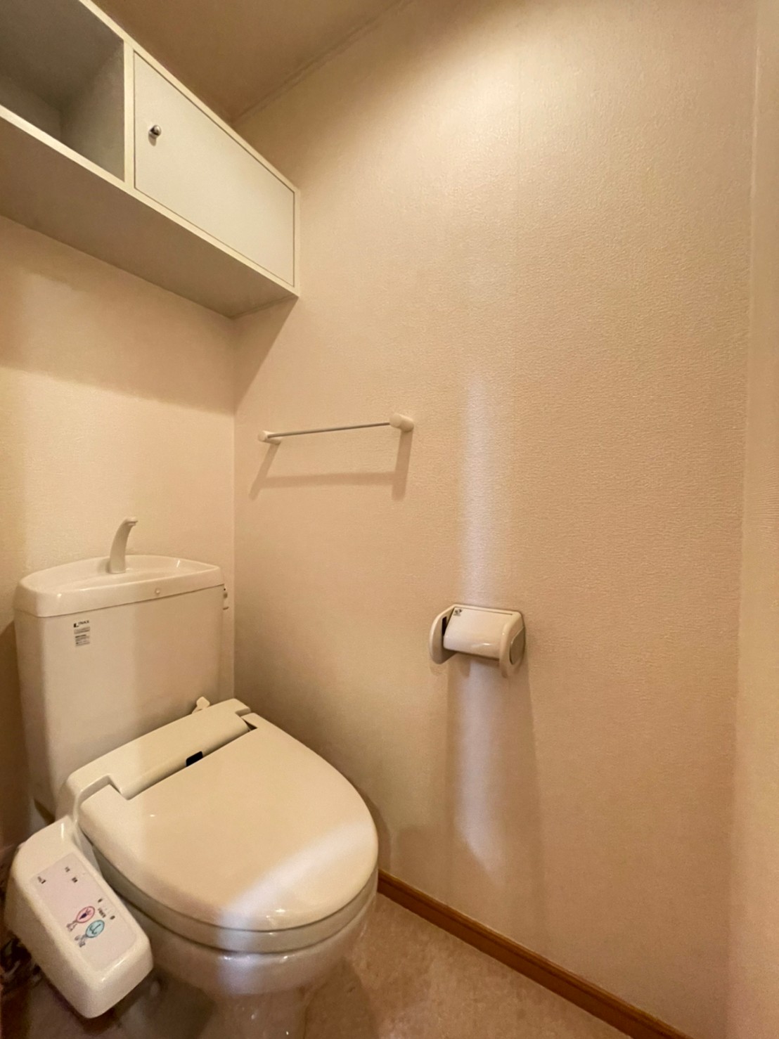 トイレ　同建物別号室