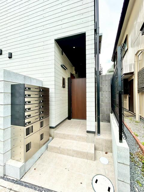 ＪＲ川越線 日進駅 徒歩3分 3階建 築2年の外観写真