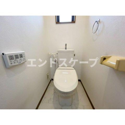 東武伊勢崎線 新伊勢崎駅 徒歩9分 2階建 築28年のトイレ写真