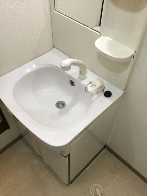 洗面設備　同仕様