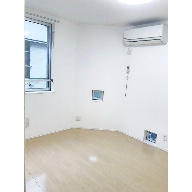 居室・リビング　物件画像