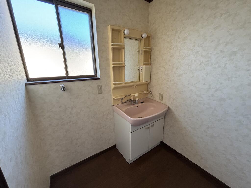 泉滝尻3丁目貸家の内装写真