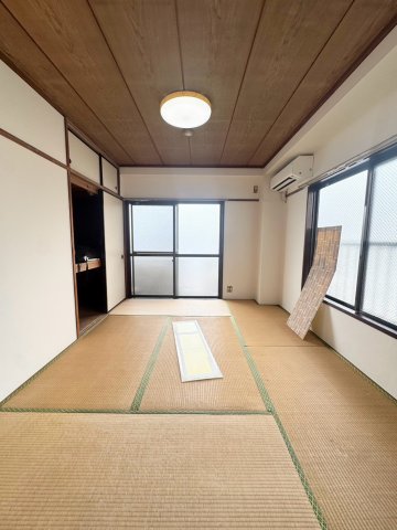 東屋第一ビルの内装写真