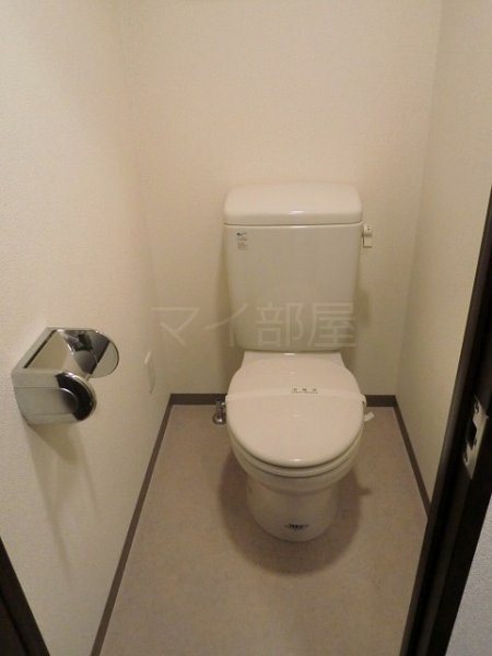 アヴァンティーク銀座東のトイレ写真
