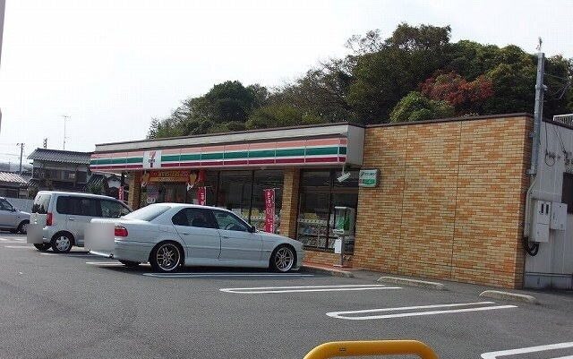 コンビニ　セブンイレブン宇部東須恵中原店（コンビニ）まで1100m