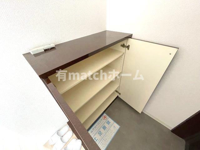 収納　(参考)同マンション同間取り他部屋の写真