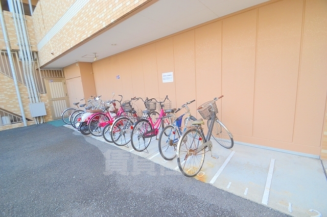 その他　駐輪場・原付置場