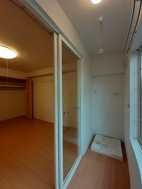 その他設備　サンルーム、室内洗濯機置き場