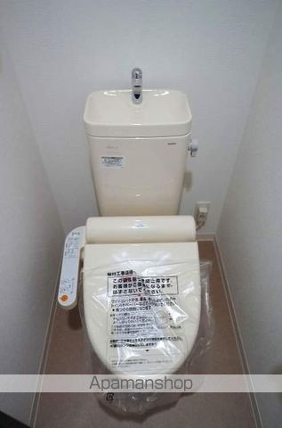 地下鉄空港線 東比恵駅 徒歩8分 9階建 築13年のトイレ写真
