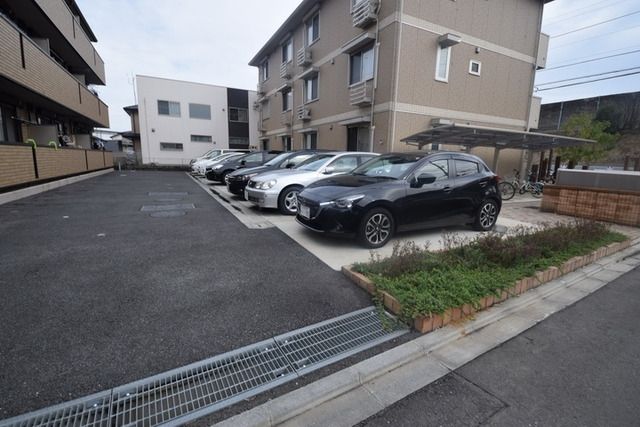駐車場　★お部屋探しは株式会社タウンハウジング東京まで★