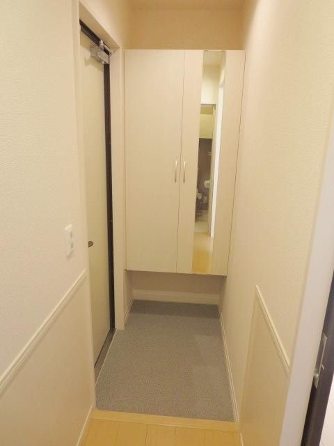 玄関　★お部屋探しは株式会社タウンハウジング東京まで★