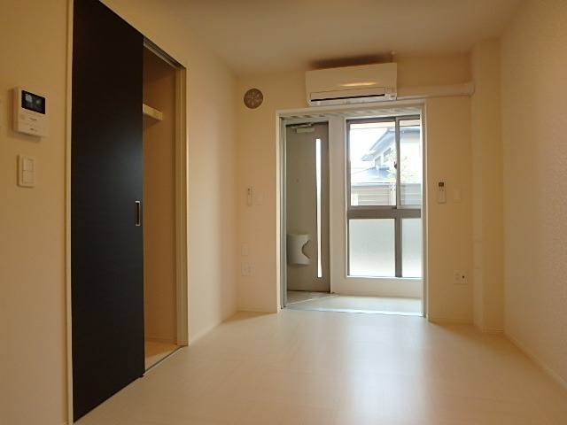 居室・リビング　図面と現状に相違がある場合には現状を優先