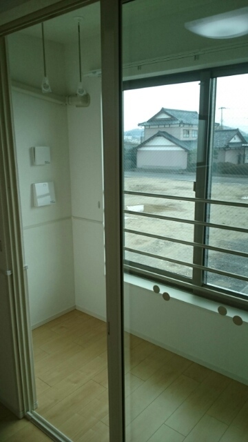 バルコニー　サンルーム