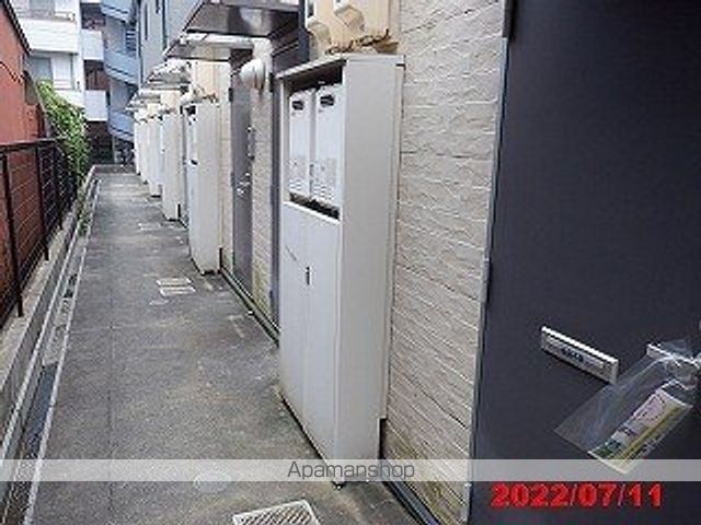 レオパレス大門の玄関写真