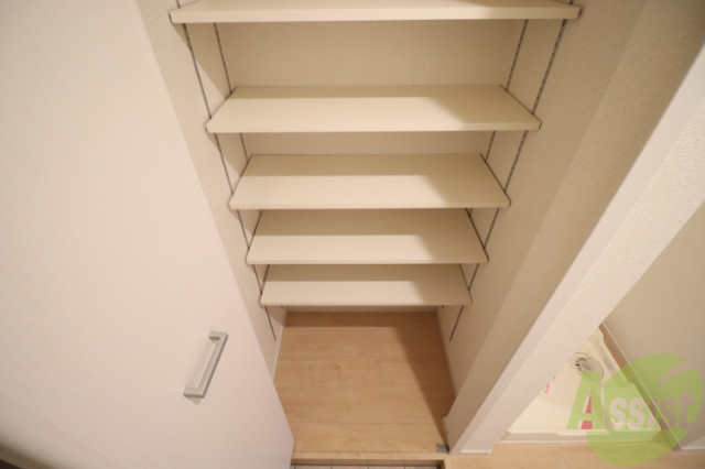 収納　衣類や荷物をまとめて整理できます