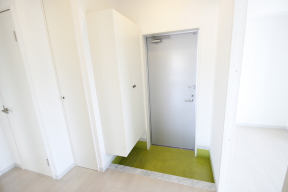 玄関　※別部屋の写真です