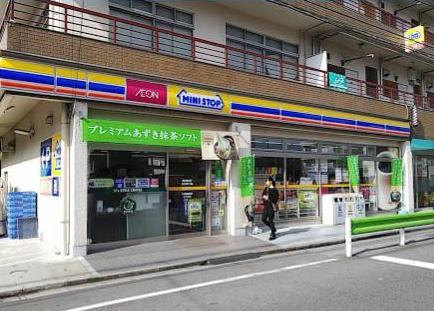 コンビニ　ミニストップ（コンビニ）まで194m