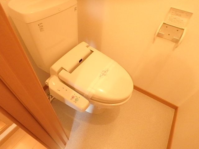 メロディー・ロードのトイレ写真