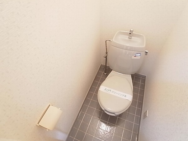 トイレ　別部屋写真