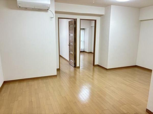 東武東上線 上板橋駅 徒歩1分 7階建 築55年の居間写真