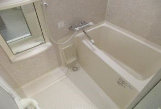 バス・シャワールーム　※同建物別号室