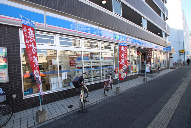 コンビニ　ローソン　草加高砂二丁目店（コンビニ）まで110m