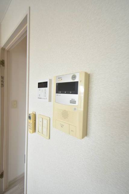 セキュリティ　※お写真は同じ間取の別号室の物です。