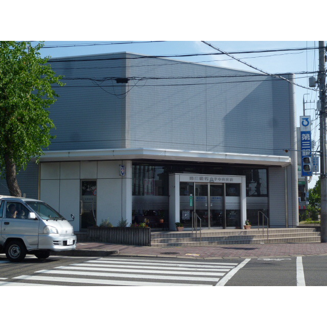 銀行　第三銀行白子中央支店（銀行）まで166m