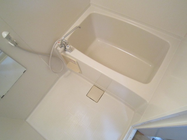 バス・シャワールーム　●もちろんバス・トイレはセパレート！