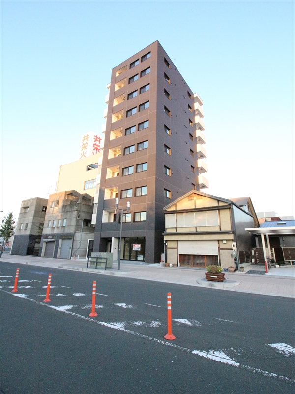 建物外観　外観・オートロック・ネット使用料無料