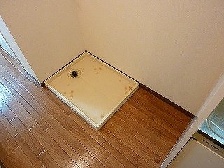 その他設備　洗濯機置場