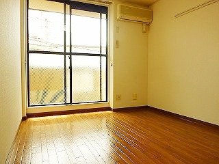 居室・リビング　洋室