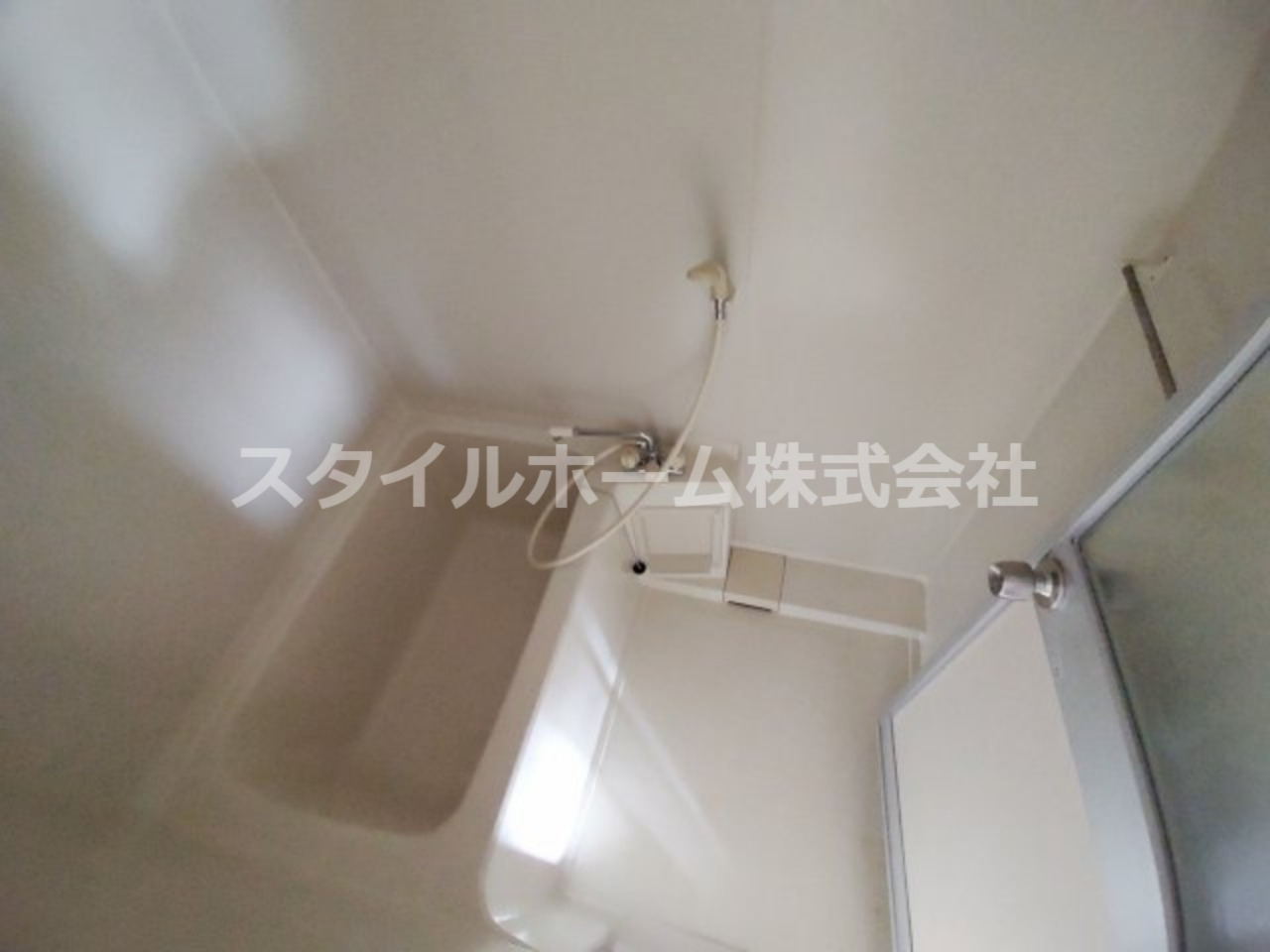 バス・シャワールーム　ゆったり過ごせるお風呂です