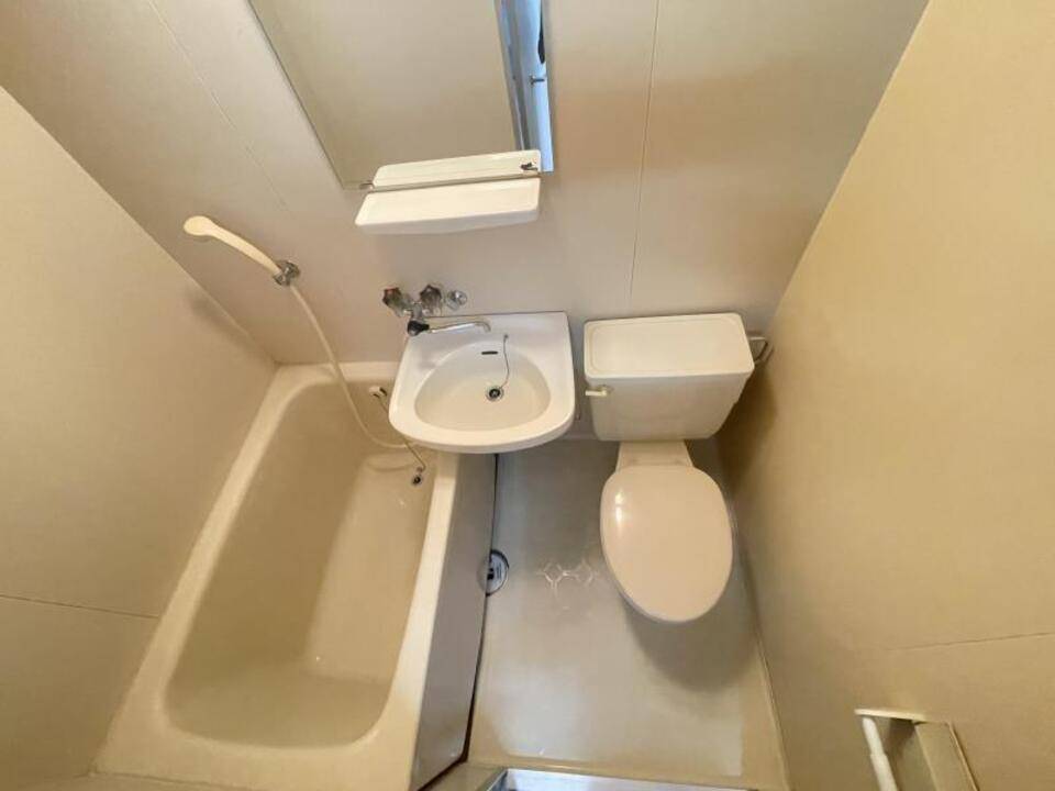 バス・シャワールーム　浴室