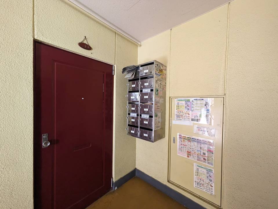 エントランス　メールBOX